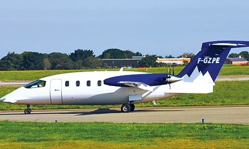 Piaggio P180 Avanti